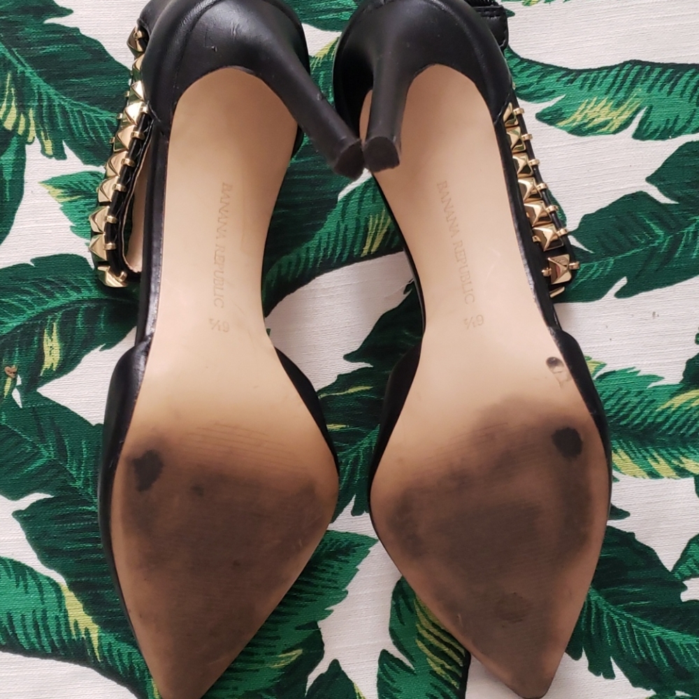 Banana Republic Black With Gold Stud Ankle Strap - Picture 4 of 4